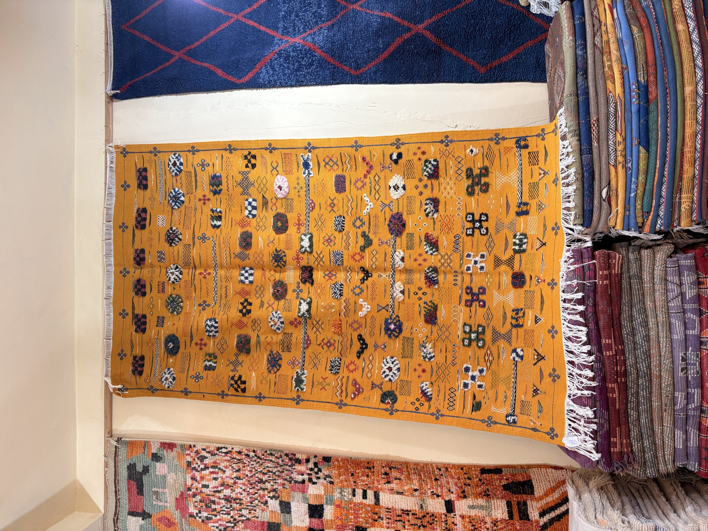 Taznakht Rug, 250 × 150 cm