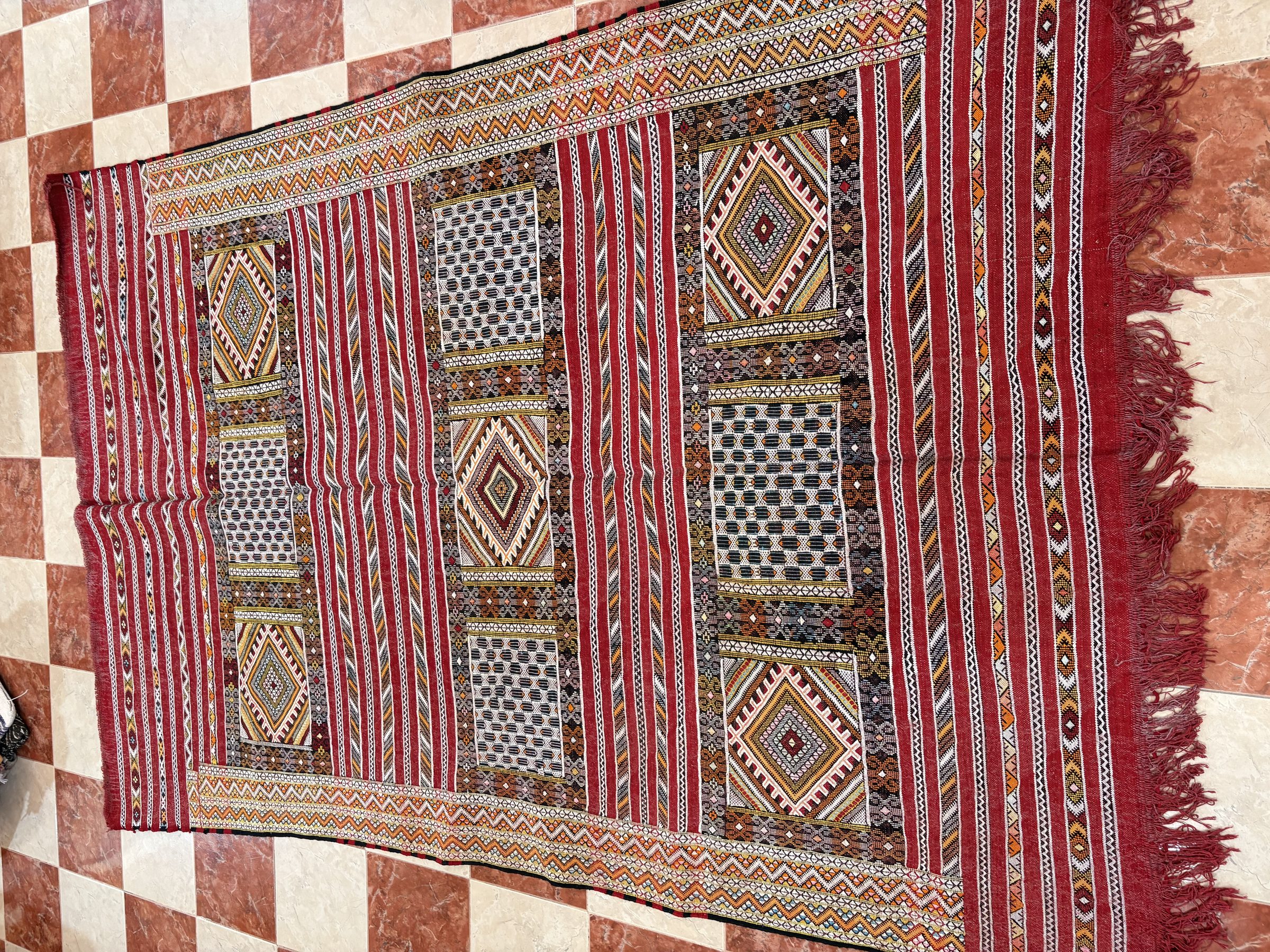 Taznakht Rug, 290 × 191 cm