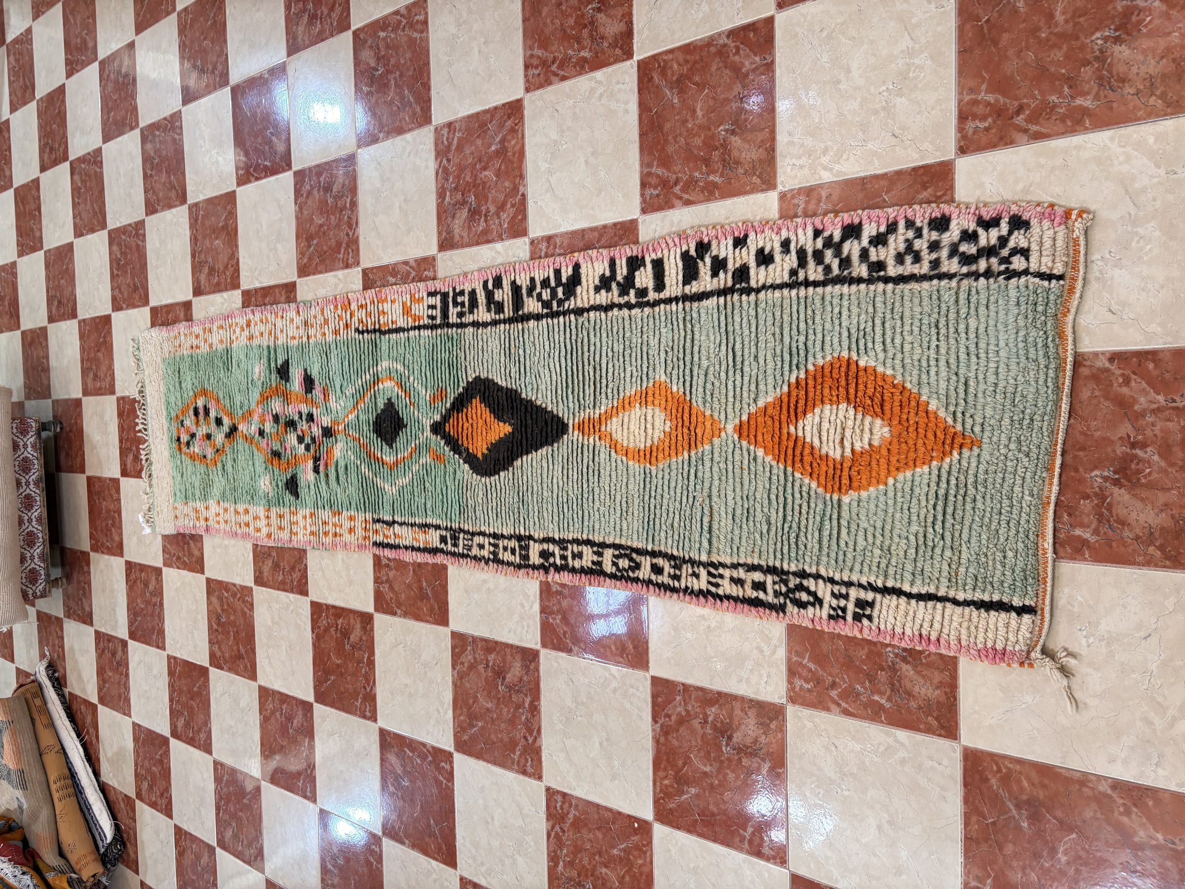 Taznakht Runner, 323 × 78 cm
