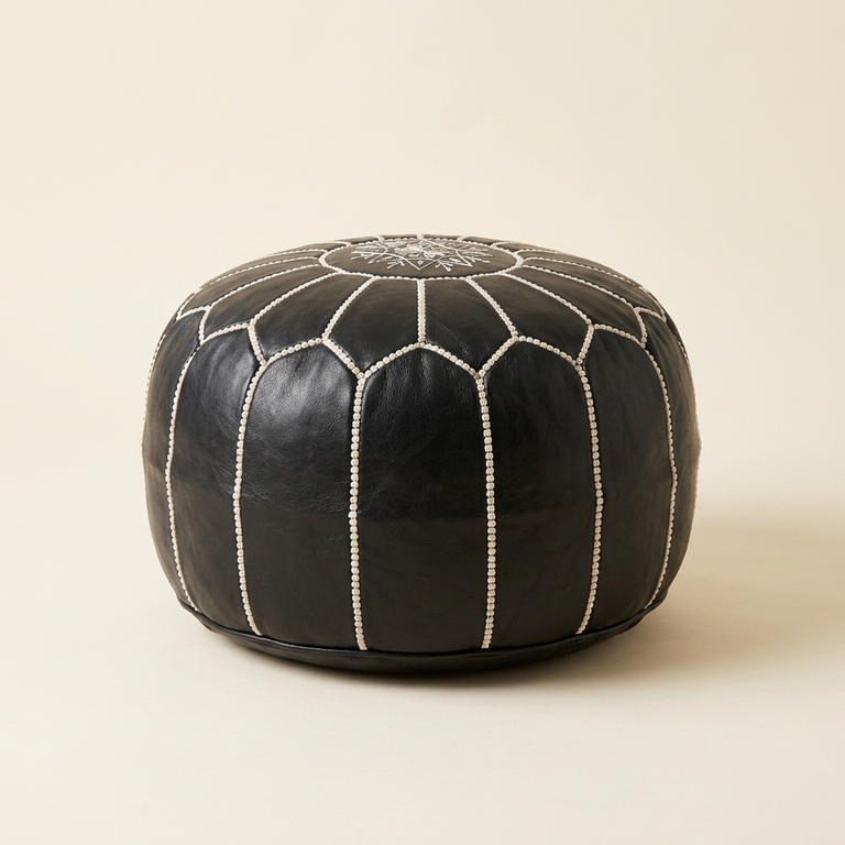 Leather pouffe - design 4