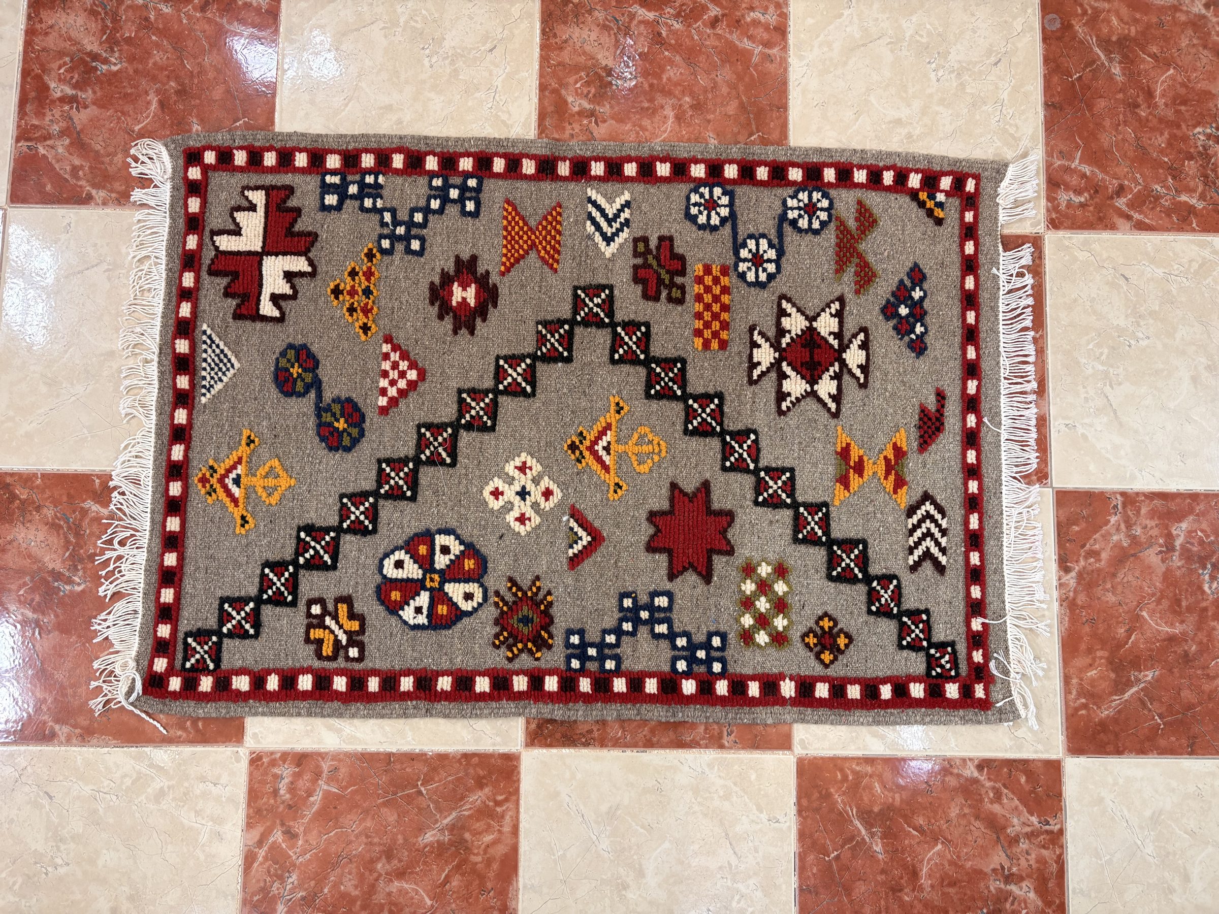 Taznakht Rug, 103 × 73 cm