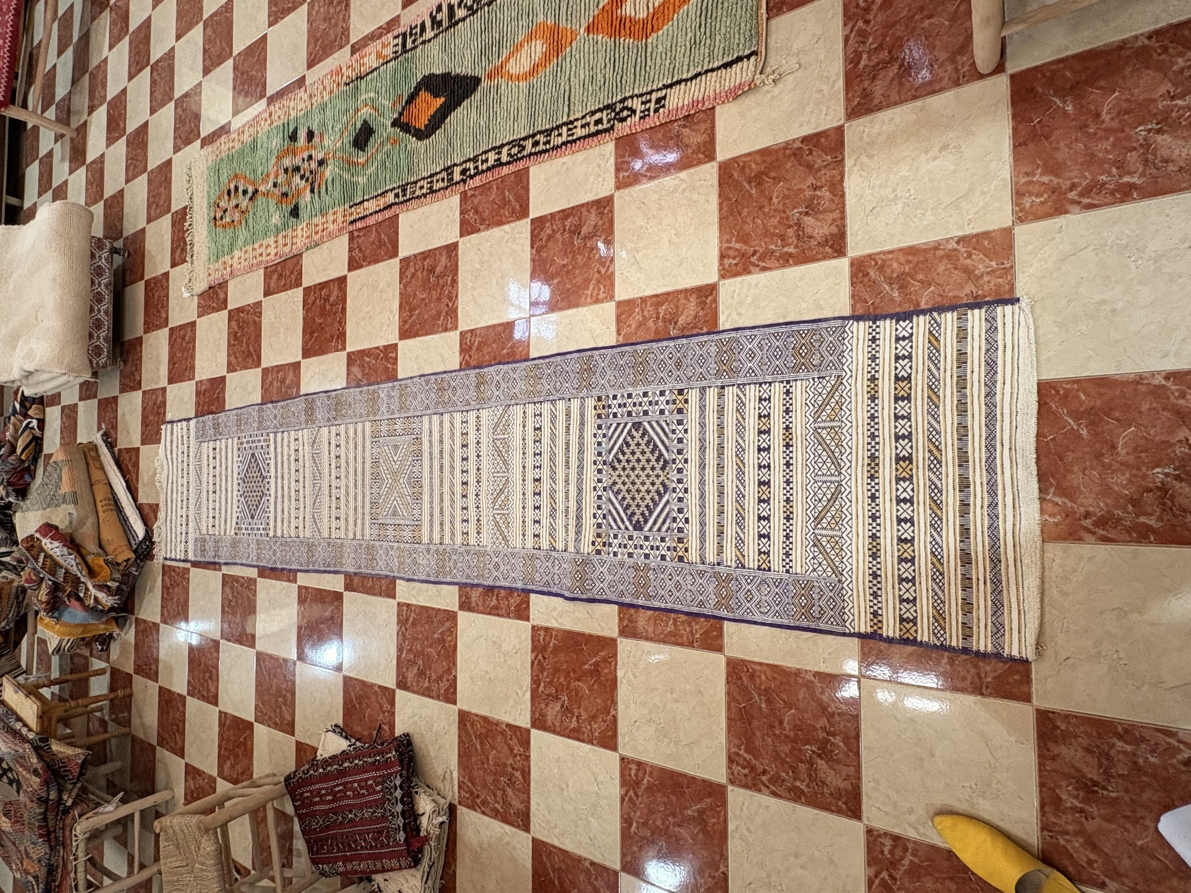 Taznakht Rug, 163 × 77 cm