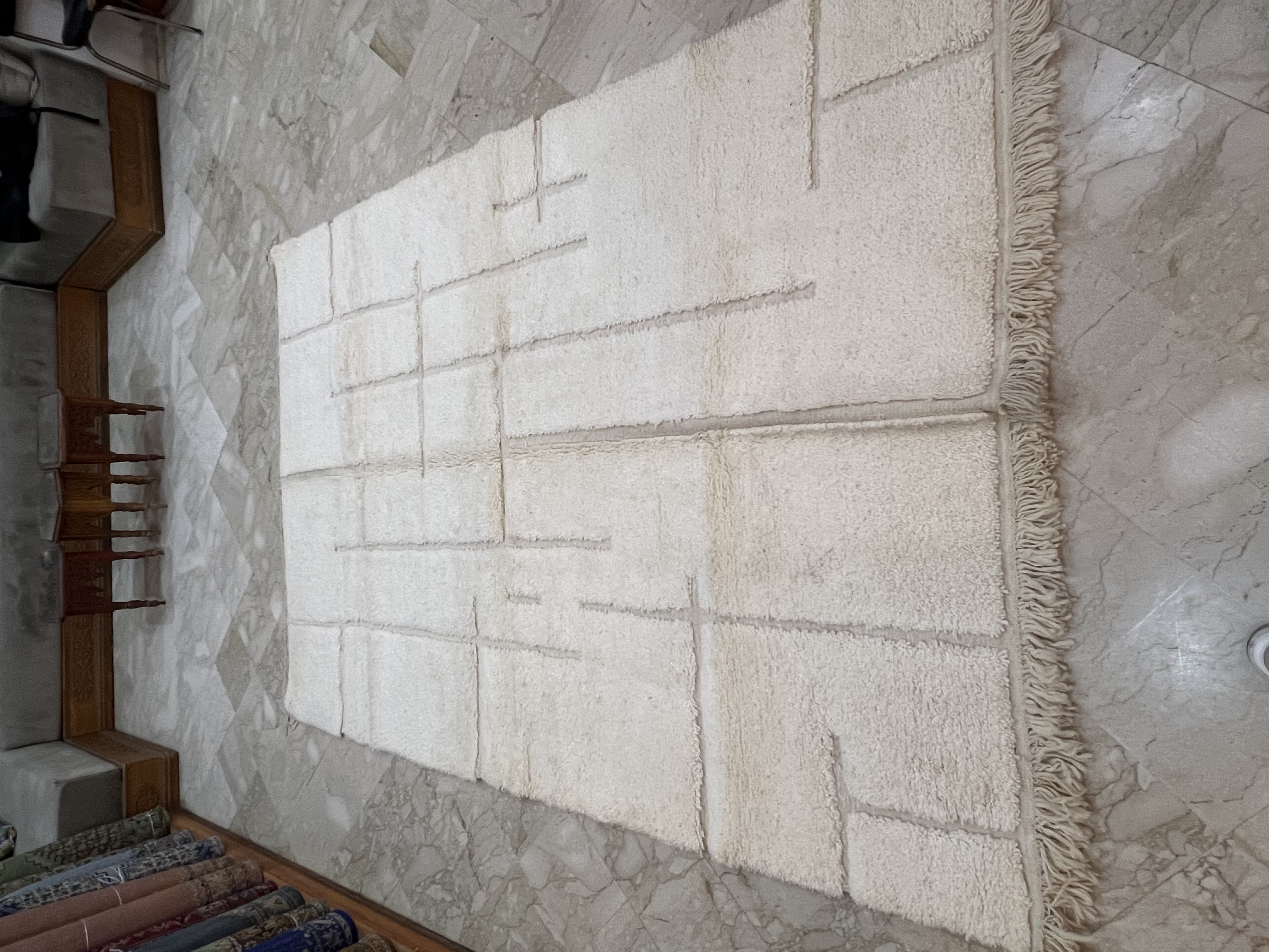 Mrirt Rug | 3.5 × 2.0 m (placeholder)